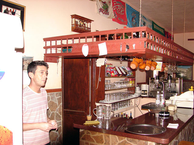 Oberkellner-Restaurant-Cofe