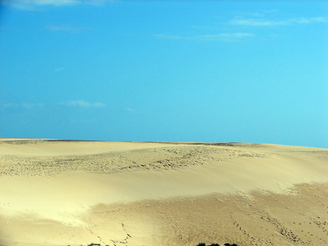Wanderduene-vor-Corralejo